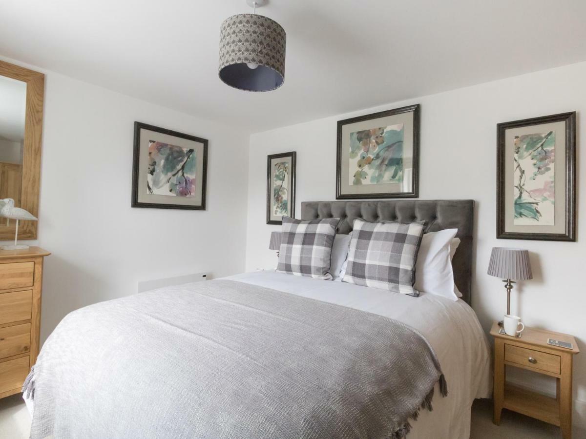 Apartment 5 The Beaches Weymouth